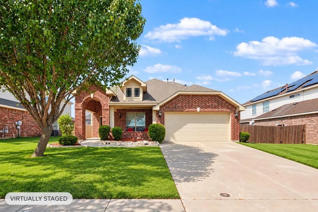 200 Lorient Drive, Mansfield