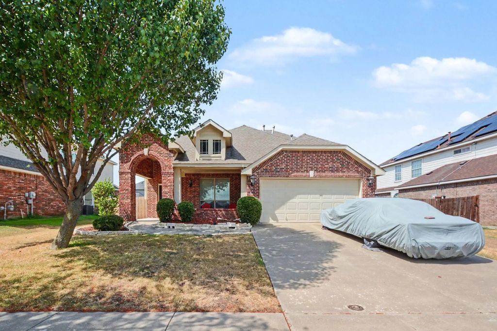 200 Lorient Drive, Mansfield