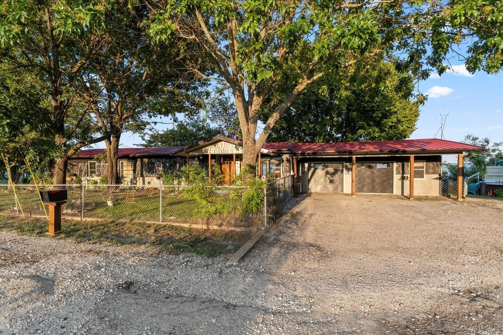 308 Causeway Cove, Seven Points