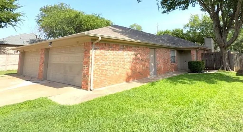 691 Lantana Drive, Keller