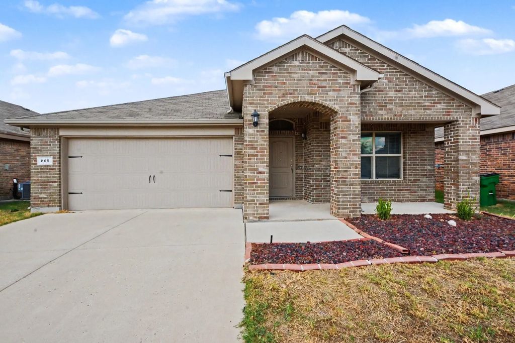 809 Rutherford Drive, Crowley
