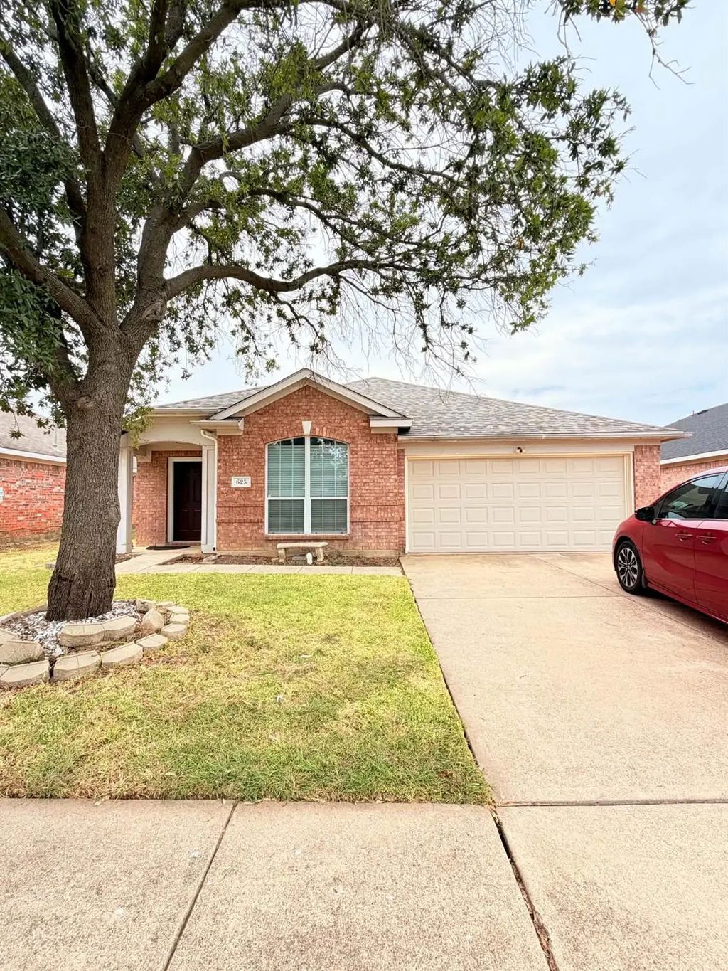 625 Soledad, Arlington