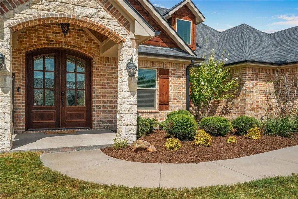 3674 County Road 2142, Caddo Mills
