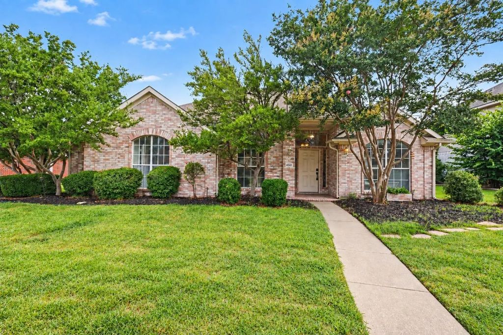 4581 Crown Ridge Drive, Plano