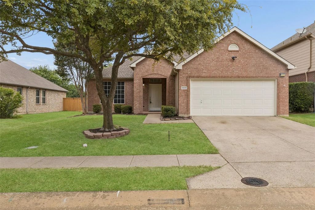 6508 Courtyards Drive, McKinney