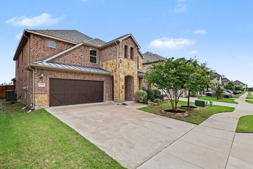 2317 Willow Garden Drive, Little Elm