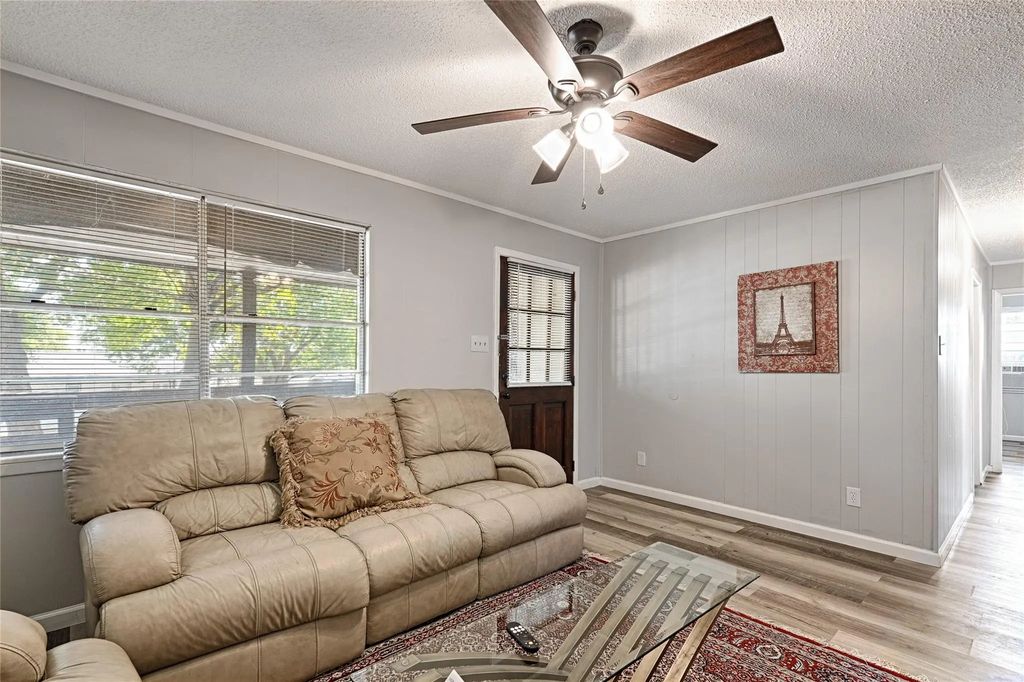 4574 County Road 895, Princeton