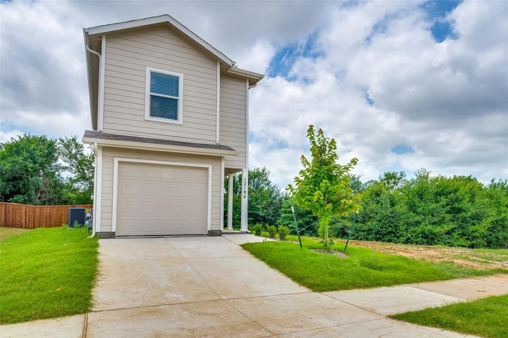 12104 Steeplechase Drive, Providence Village