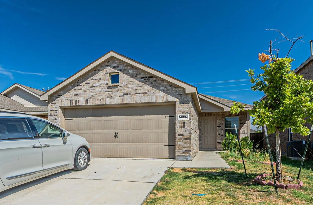 14037 Earlham Street, Pilot Point