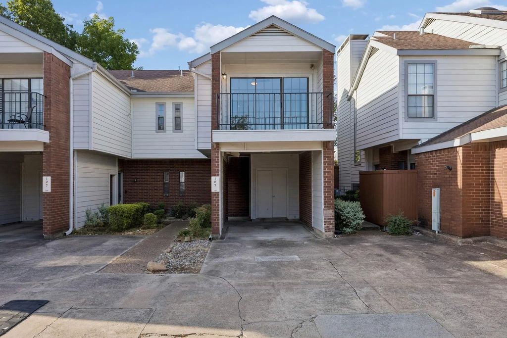 5100 Verde Valley Lane 143, Dallas