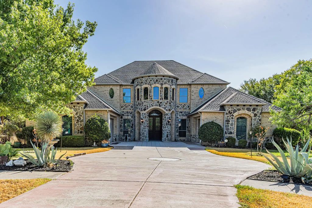 1552 Cypress Bend Drive, Cedar Hill