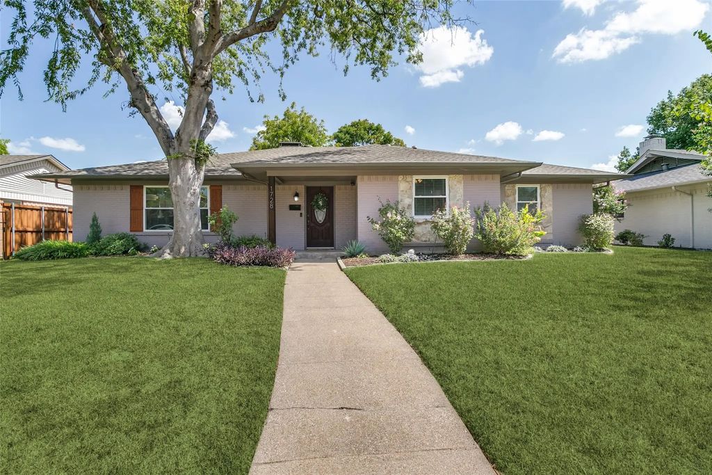 1728 Mapleton Drive, Dallas