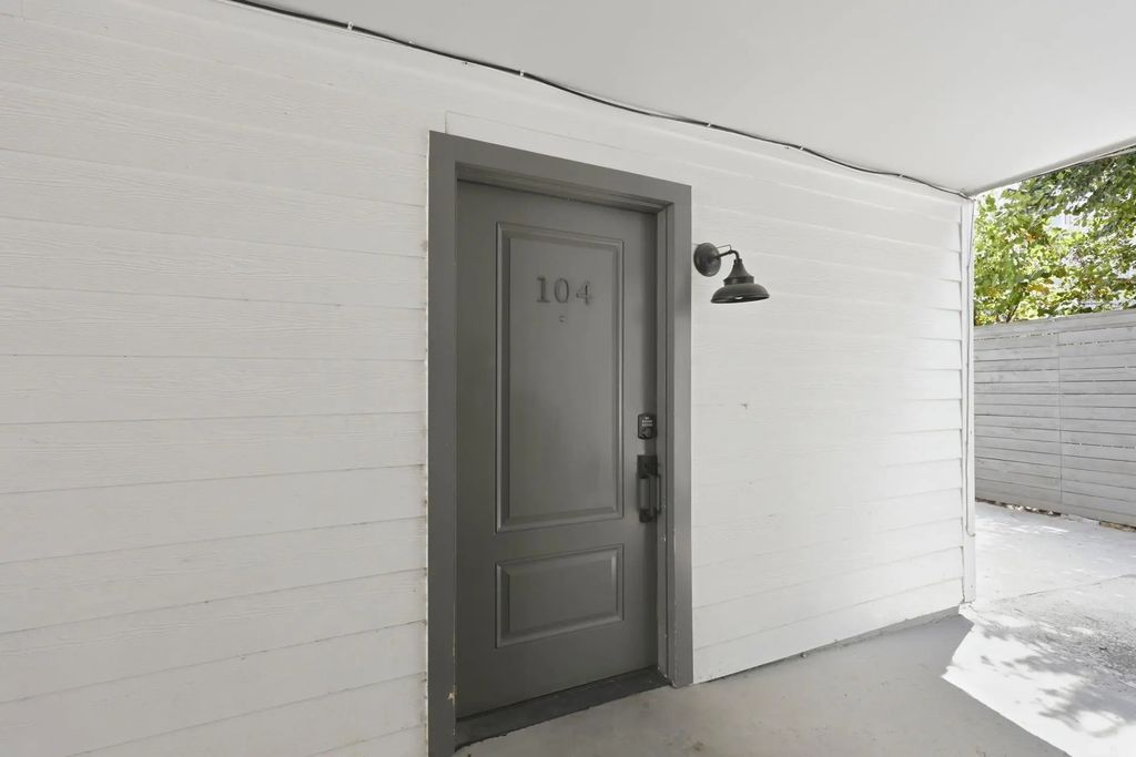 4633 Fairmount Street 104, Dallas