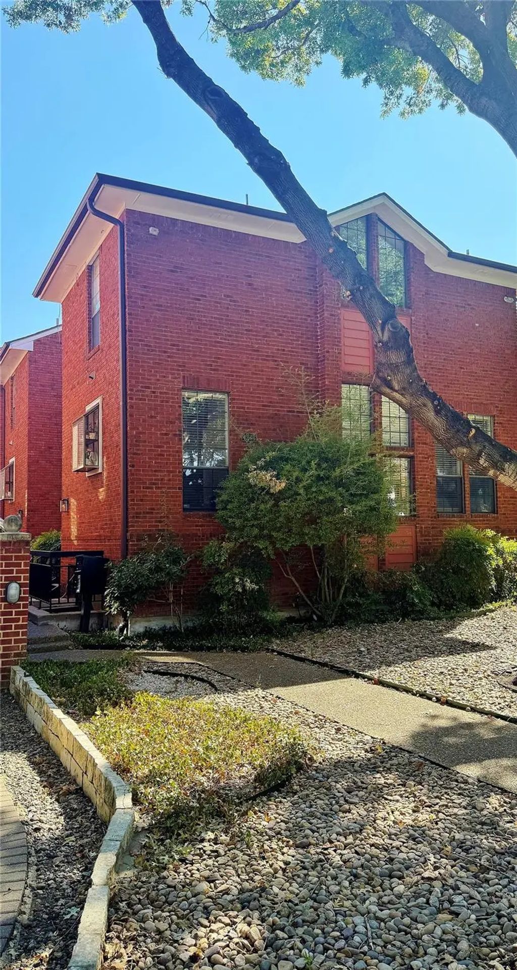 4141 Hyer Street D, University Park