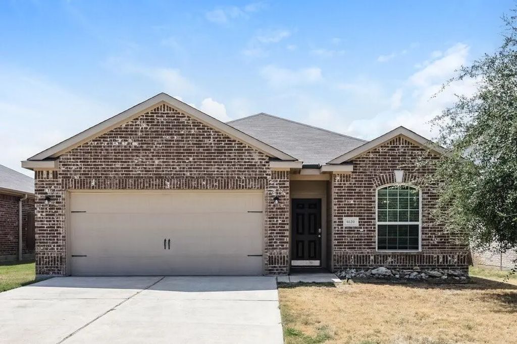 6120 Chalk Hollow Drive, Fort Worth
