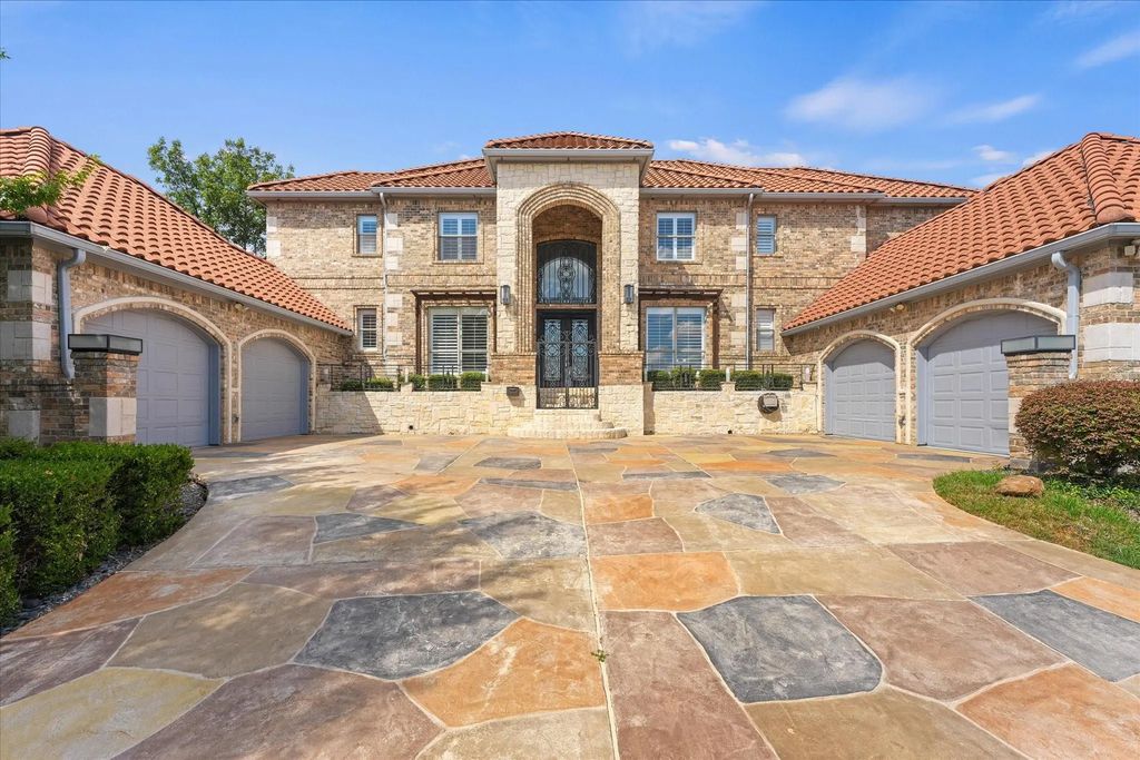 2601 Sir Gawain Lane, Lewisville