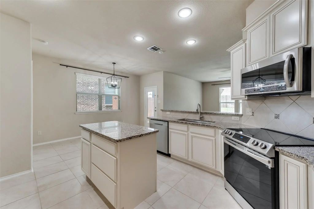 5610 Stockport Drive, Prosper