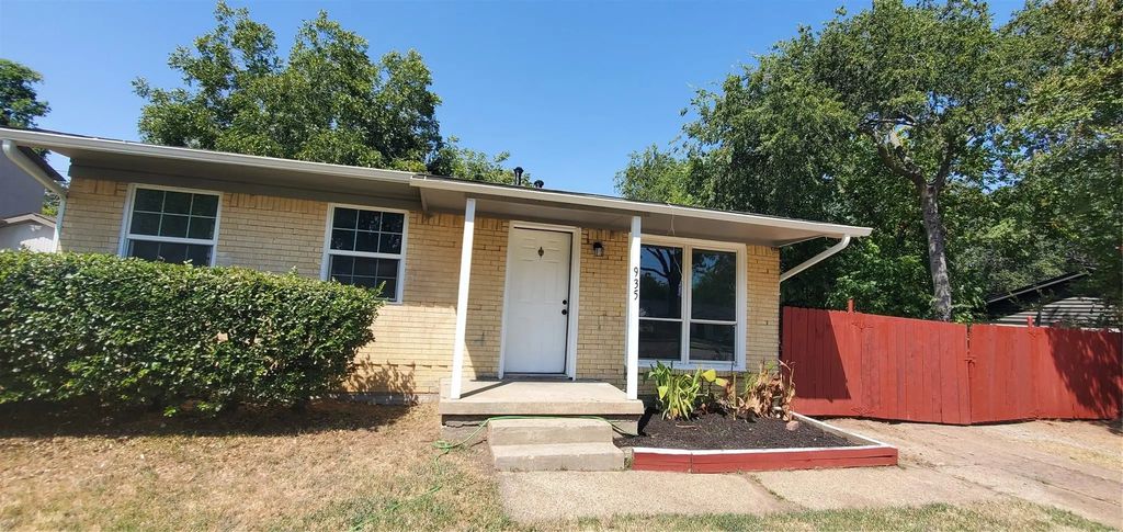 935 Powell Road, Mesquite
