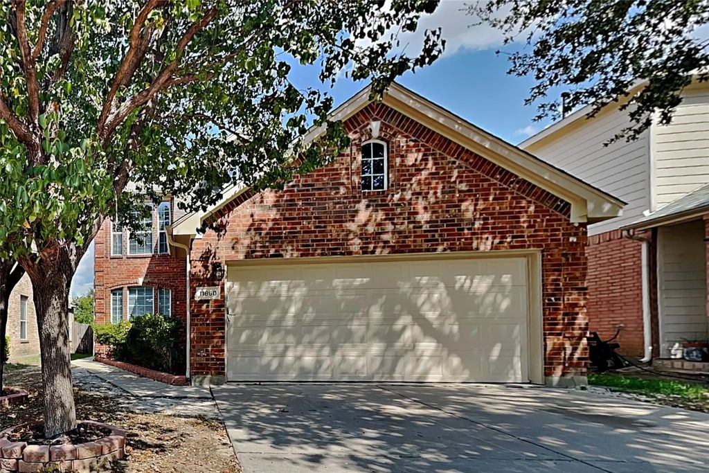 11860 Porcupine Drive, Fort Worth