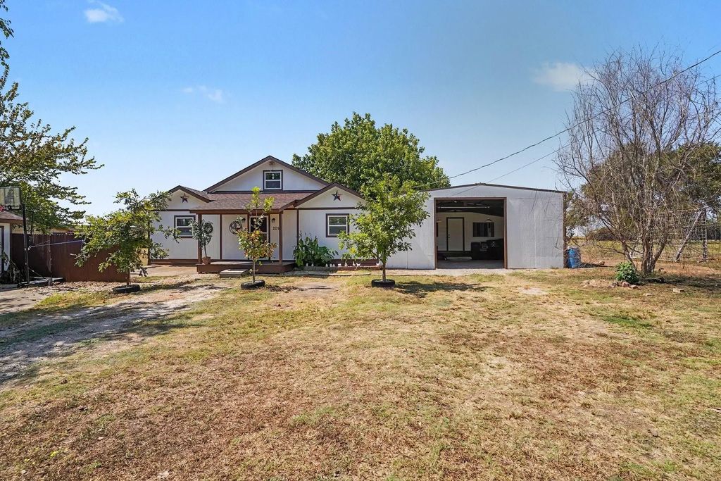 205 Davis Ranch Road, Alvarado