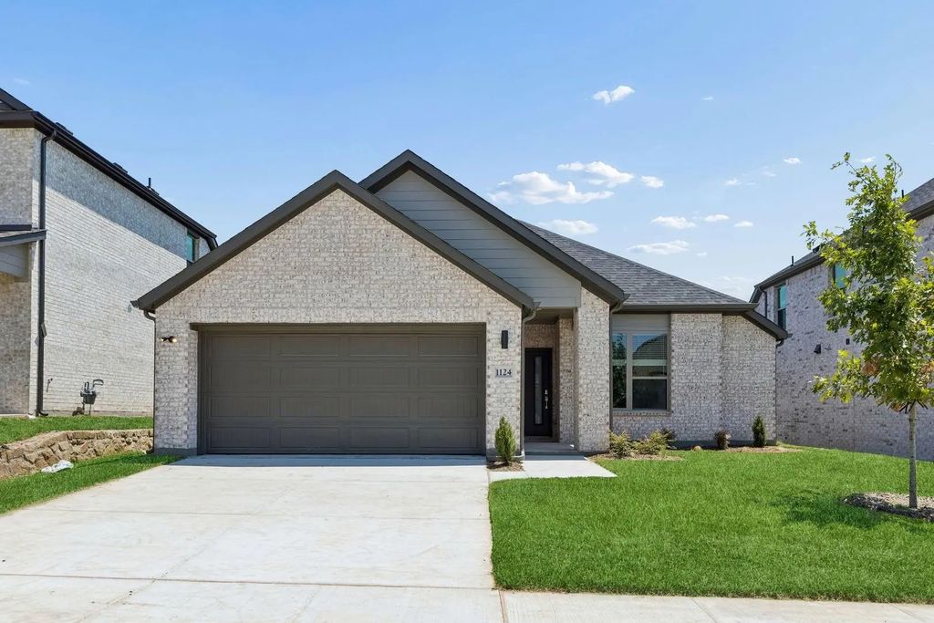 3213 Dahlia Lane, Gunter