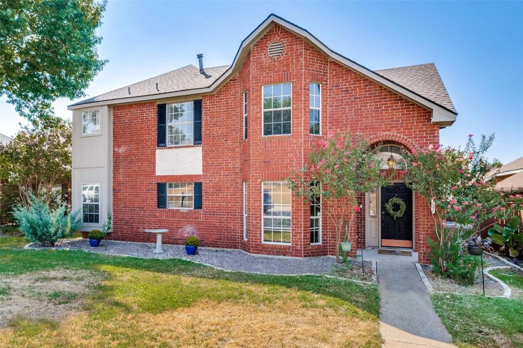 1108 Heather Lane, Carrollton