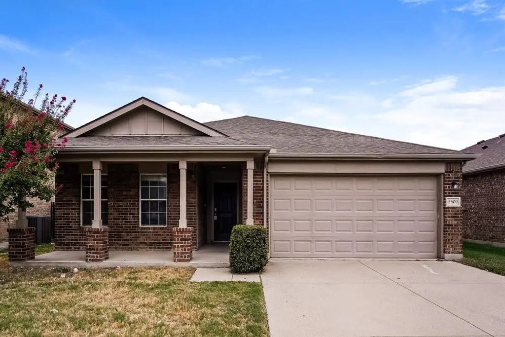 4509 Sheldon Trail, Fort Worth