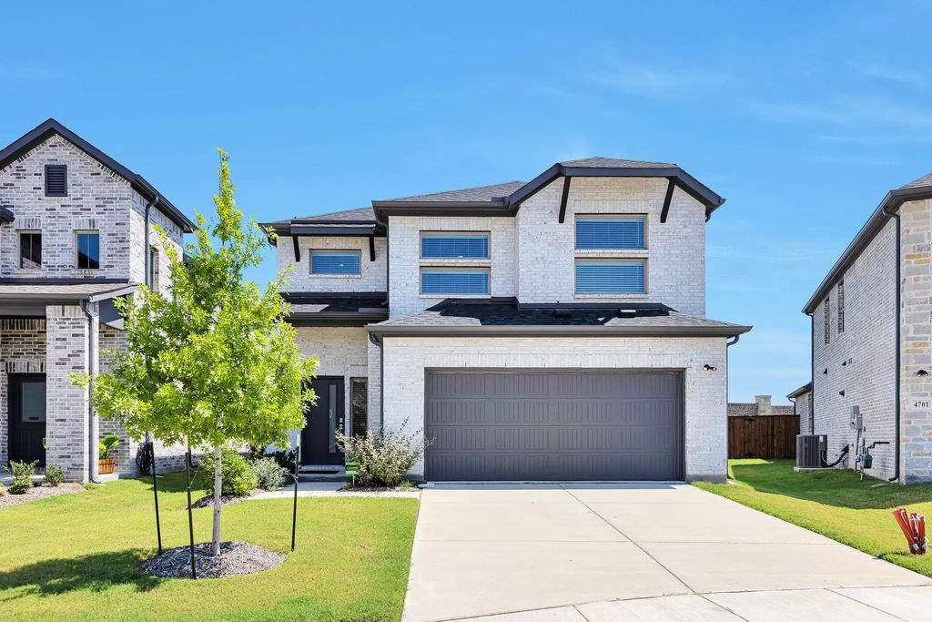 4703 Whitehill, Princeton