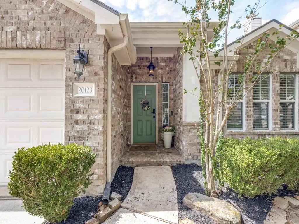 20123 Glacier Falls Drive, Tomball