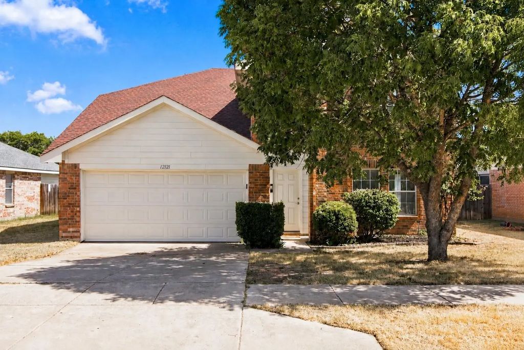 12121 Arbor Lake Road, Rhome