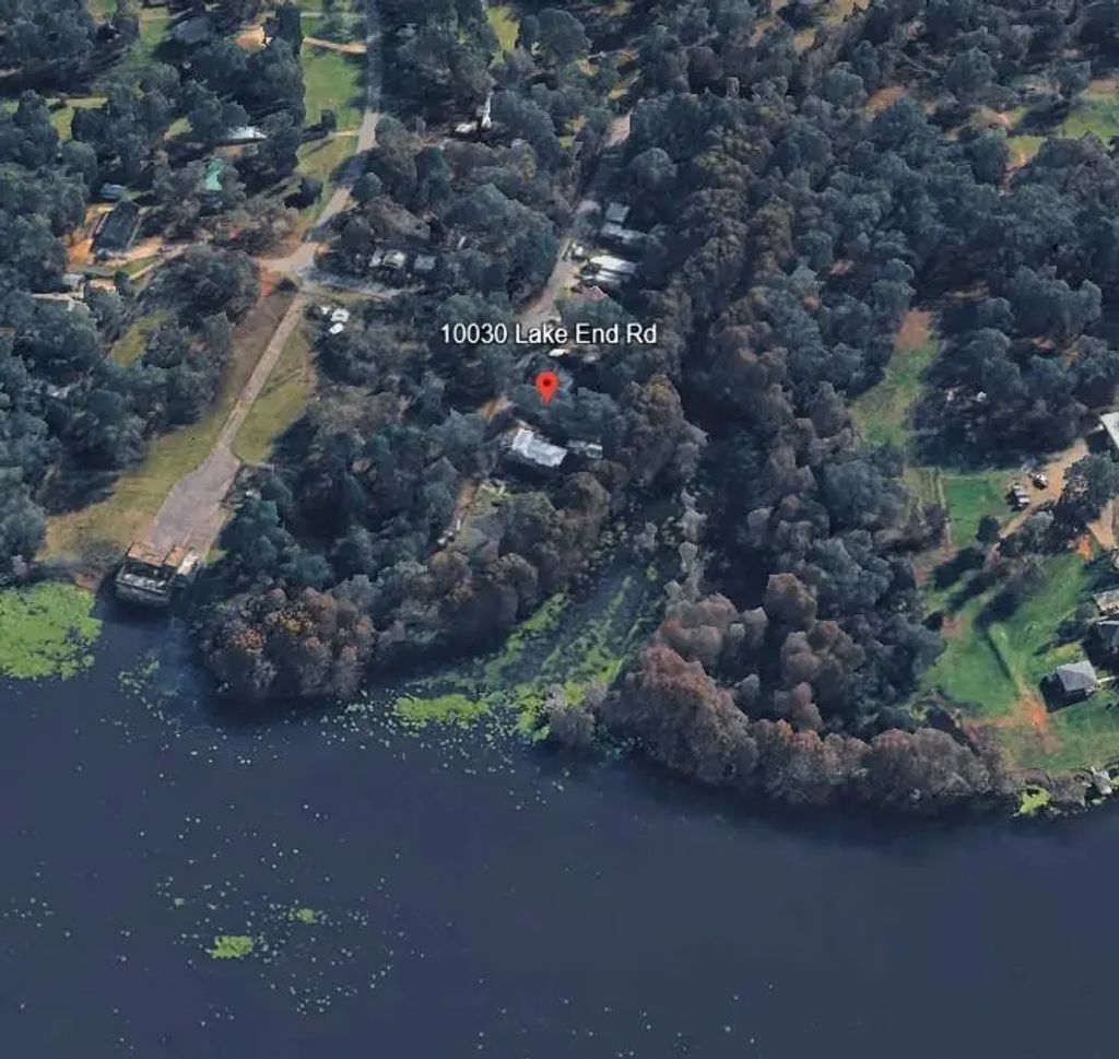 10030 Lake End Road, Mooringsport