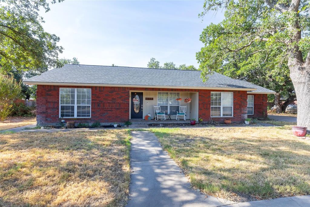 1807 Sandpiper Drive, Clyde