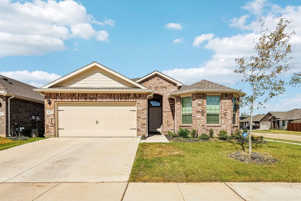 617 Amber Fields Drive, Ponder