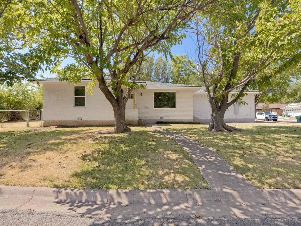 400 W Anita Street, Sherman