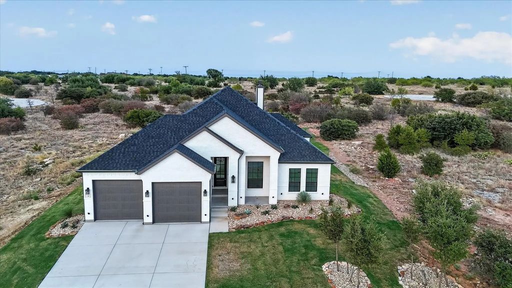 60 Heritage Drive, Possum Kingdom Lake