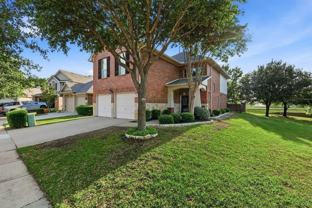 377 Kirby Drive, Lantana