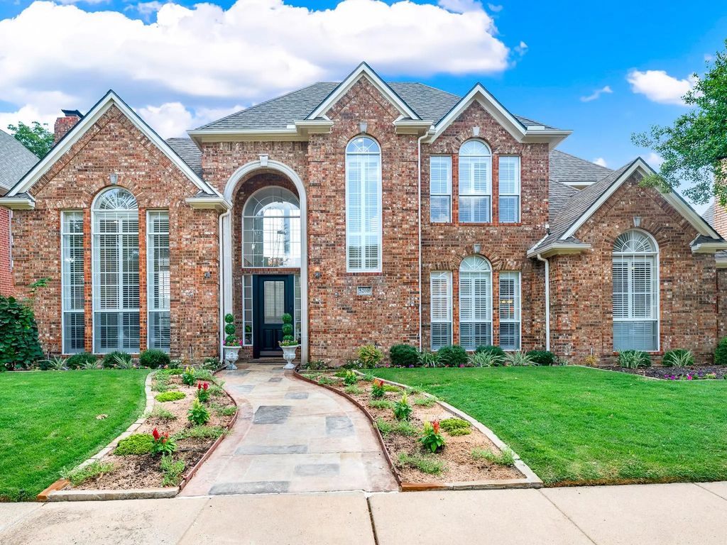5208 Ambergate Lane, Dallas