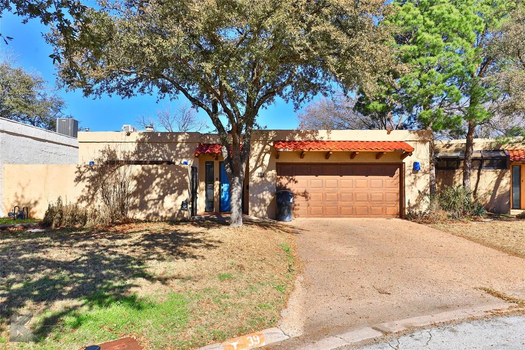 39 Tamarisk Circle, Abilene