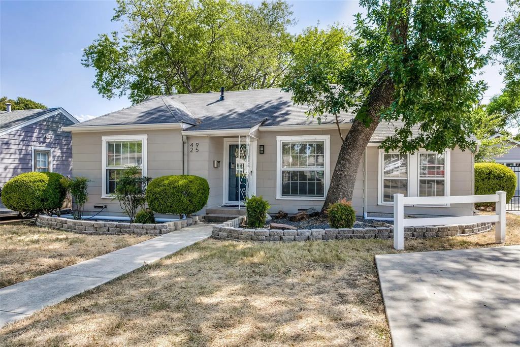 4925 Pershing Avenue, Fort Worth