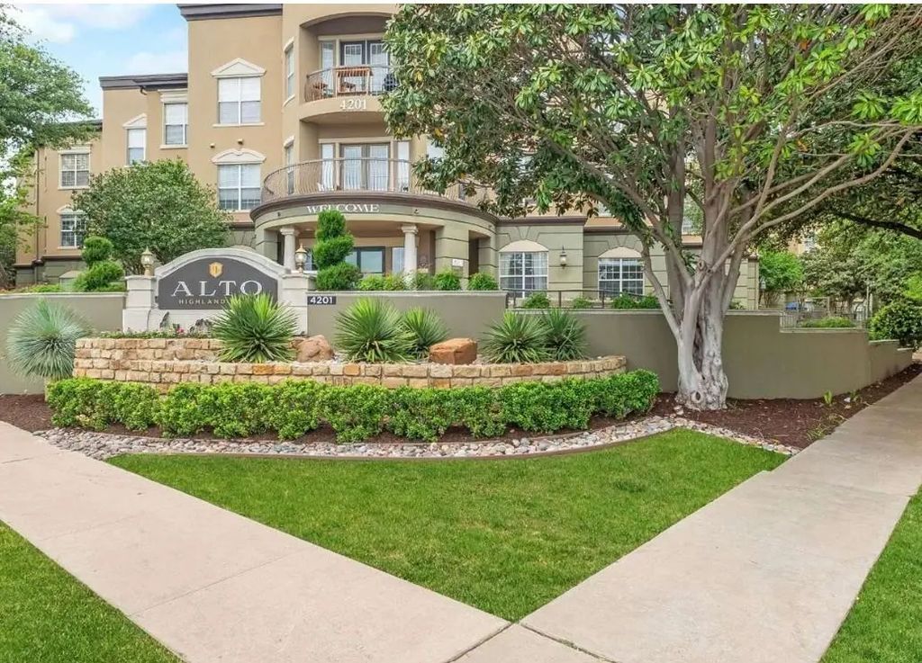 4201 Lomo Alto Drive 4722, Highland Park