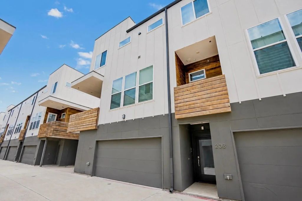 1510 N Washington Avenue 203, Dallas
