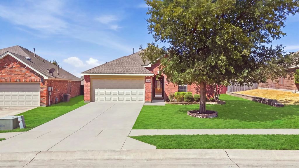 2829 Quarter Horse Lane, Celina