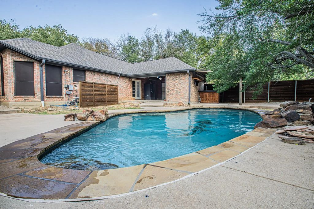 521 Meadowbrook Street, Lake Dallas