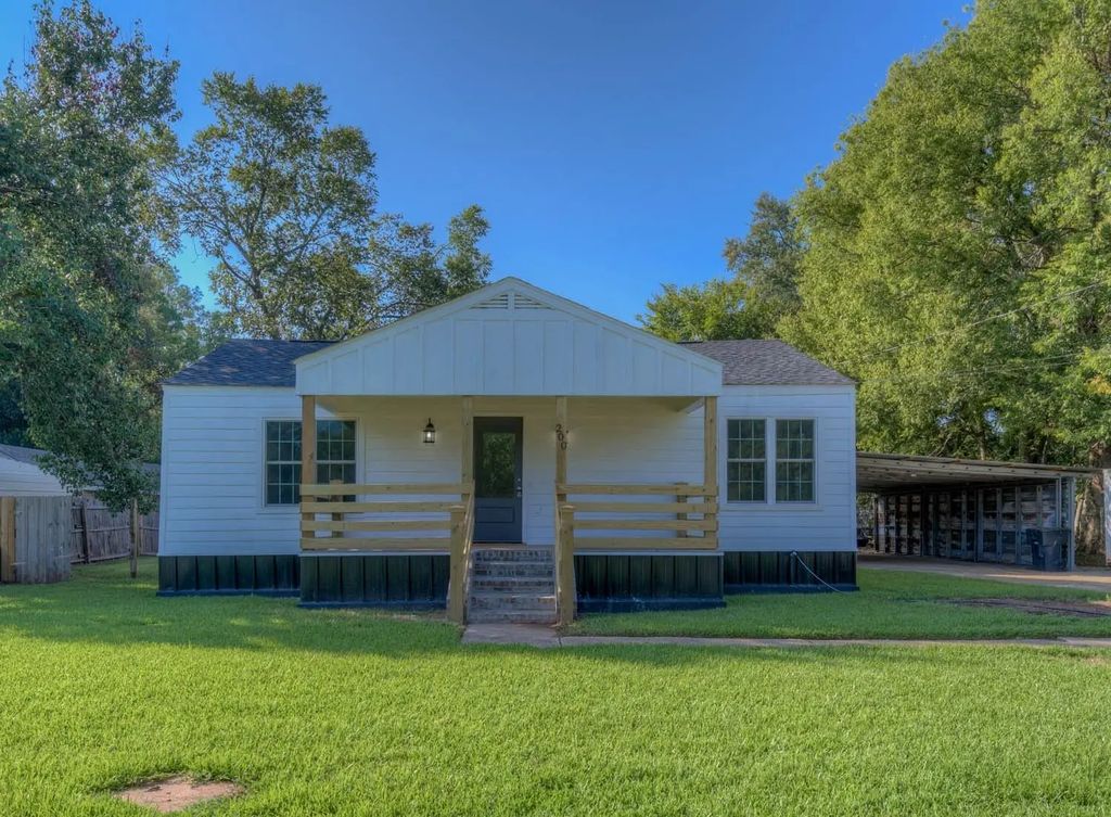 200 Y Jean Street, Bossier City