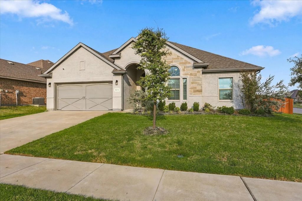 5622 Log Cabin Court, Midlothian