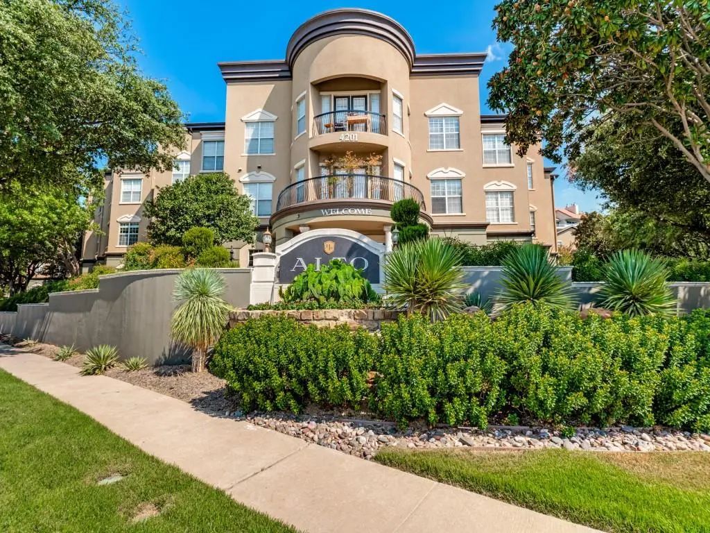 4201 Lomo Alto Drive 4731, Highland Park