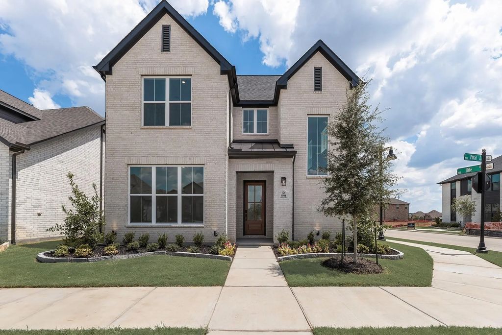 1501 Pintail Place, Celina