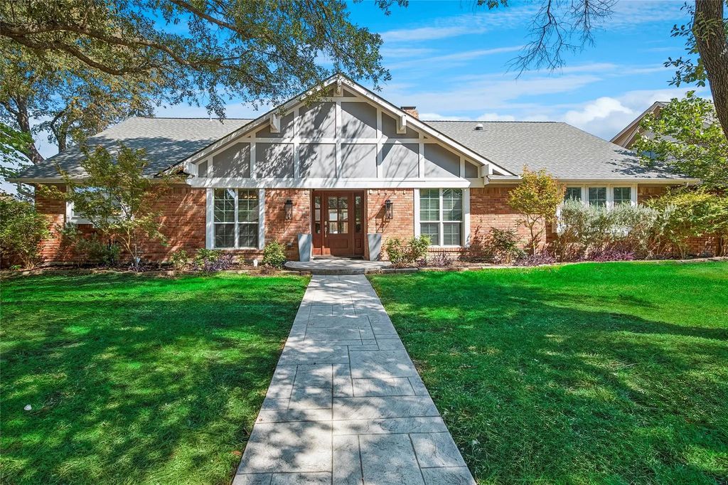 7601 Carta Valley Drive, Dallas