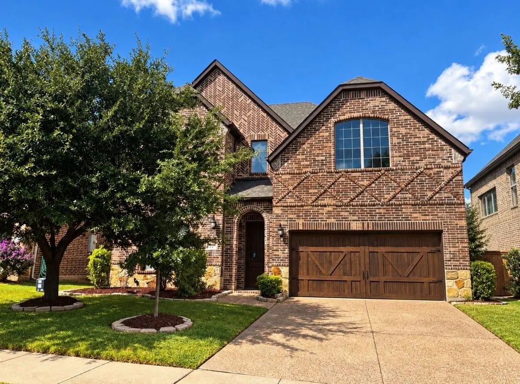225 Bentley Drive, Midlothian