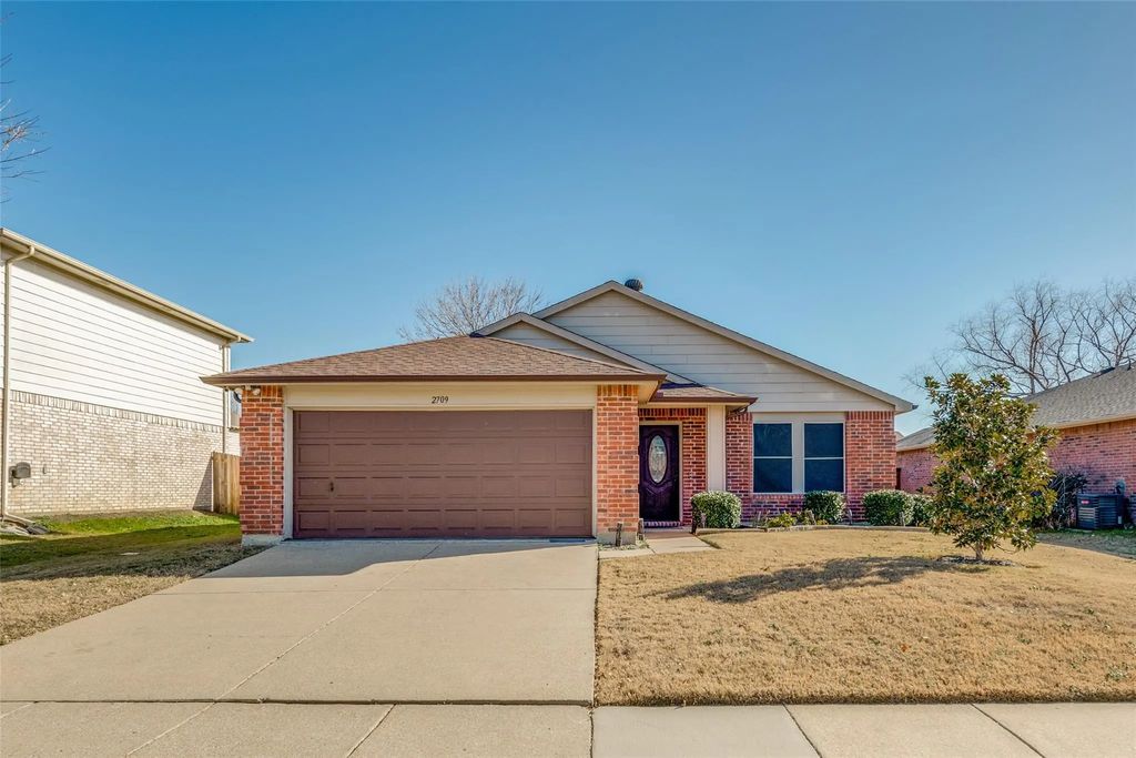 2709 Cedar Crest Drive, Little Elm